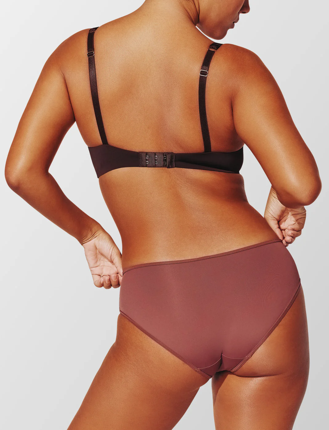 24/7® Classic T-Shirt Bra - Image 4