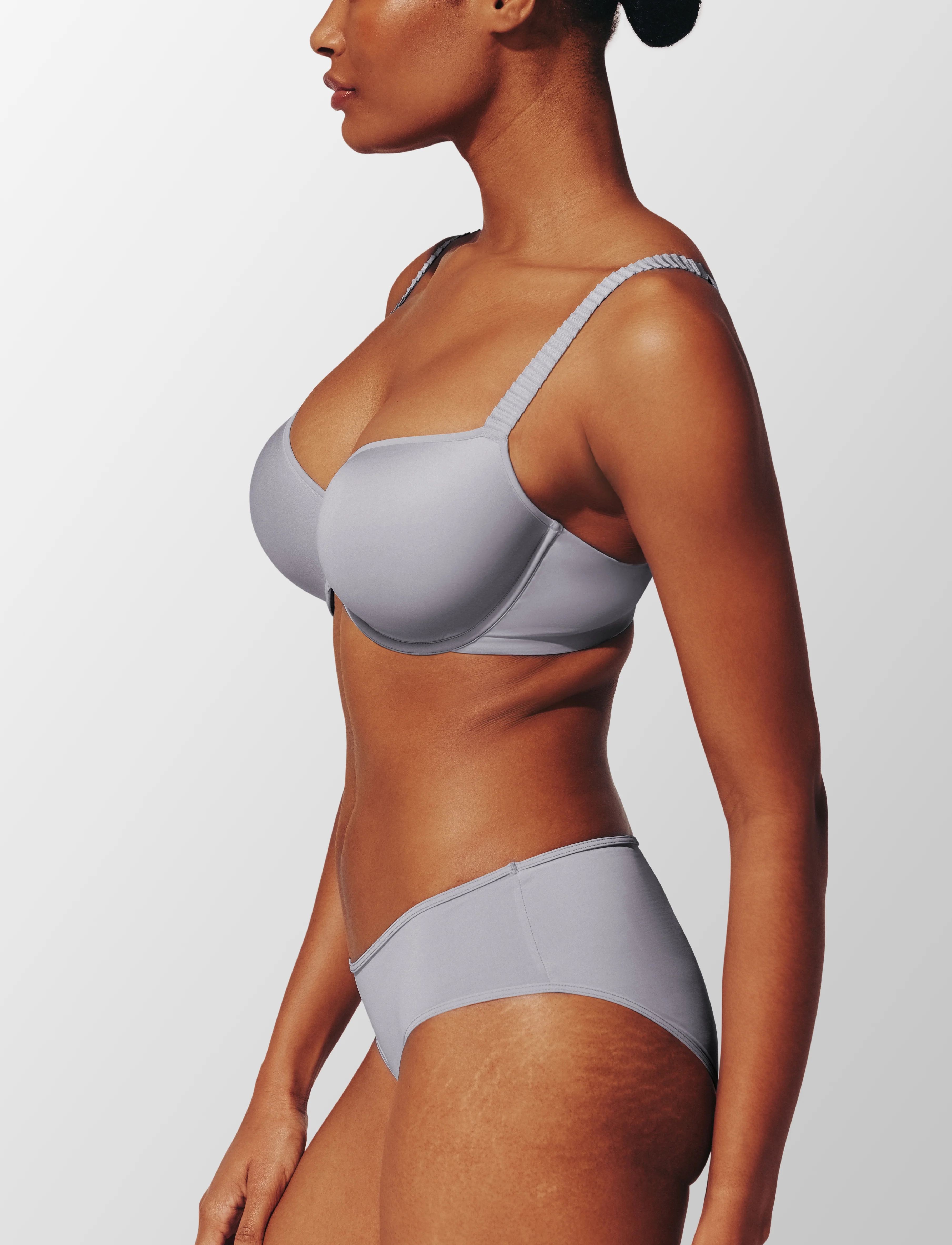 24/7® Classic T-Shirt Bra - Image 3
