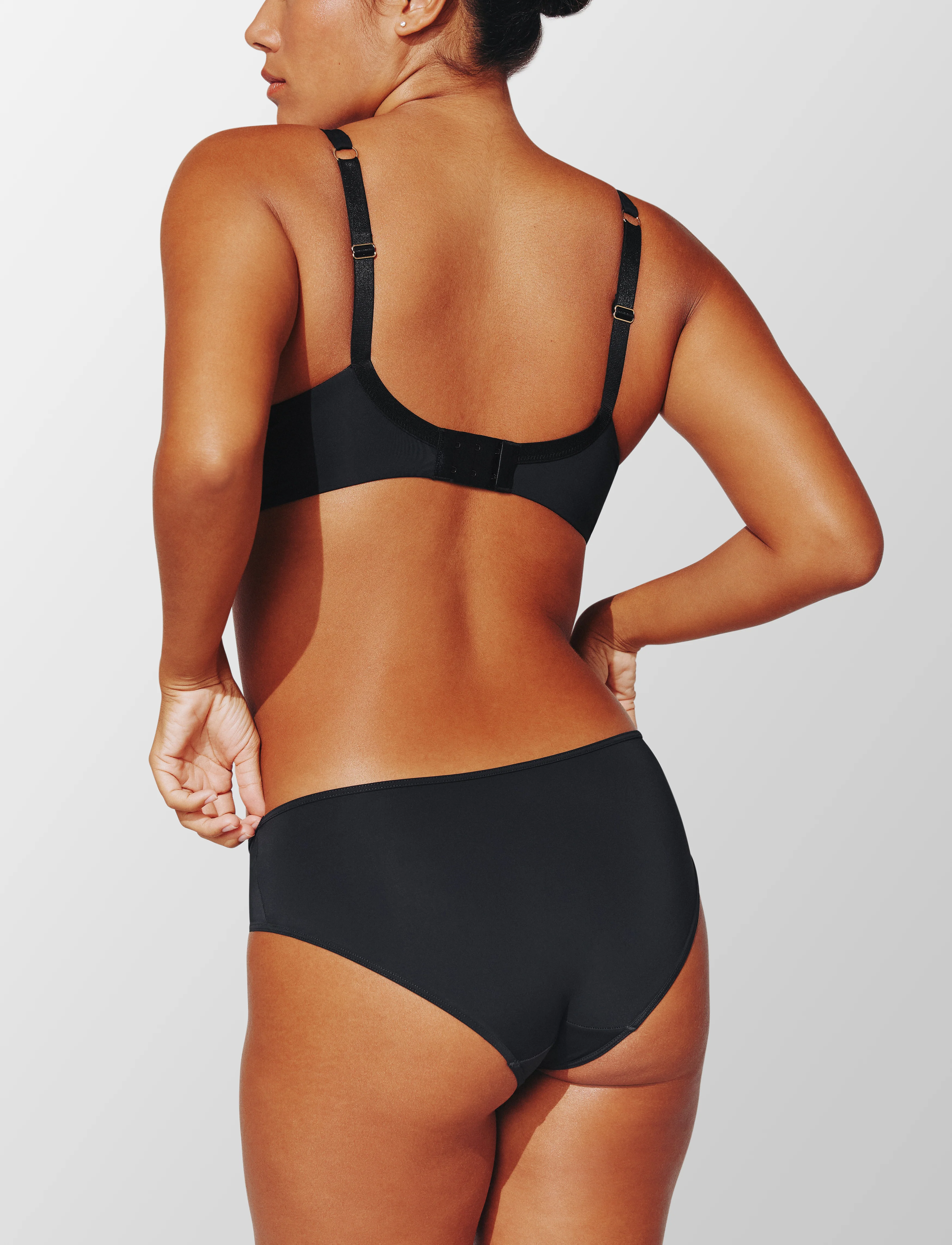 24/7® Classic Second Skin Unlined Bra - Image 4