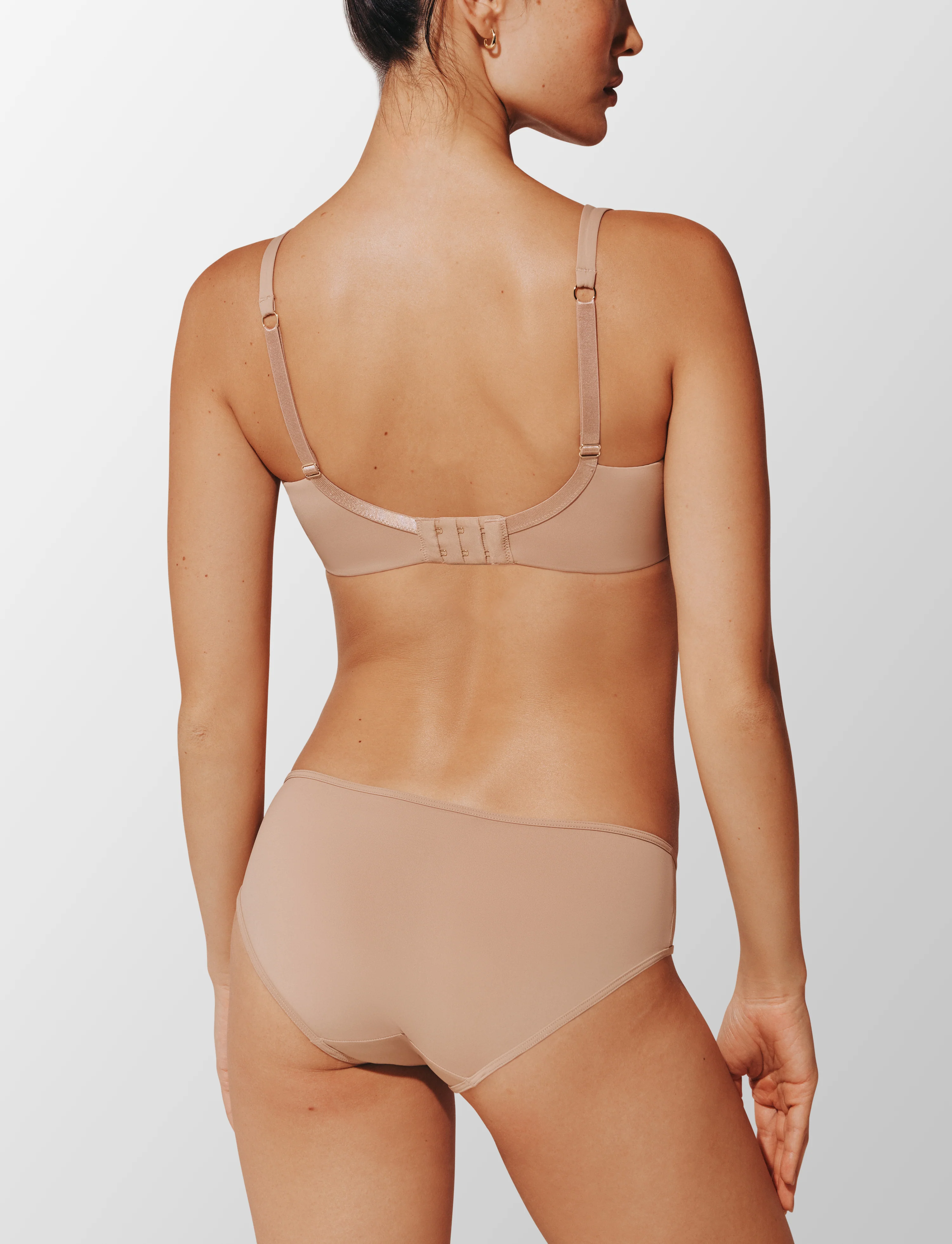 24/7® Classic Second Skin Unlined Bra - Image 3