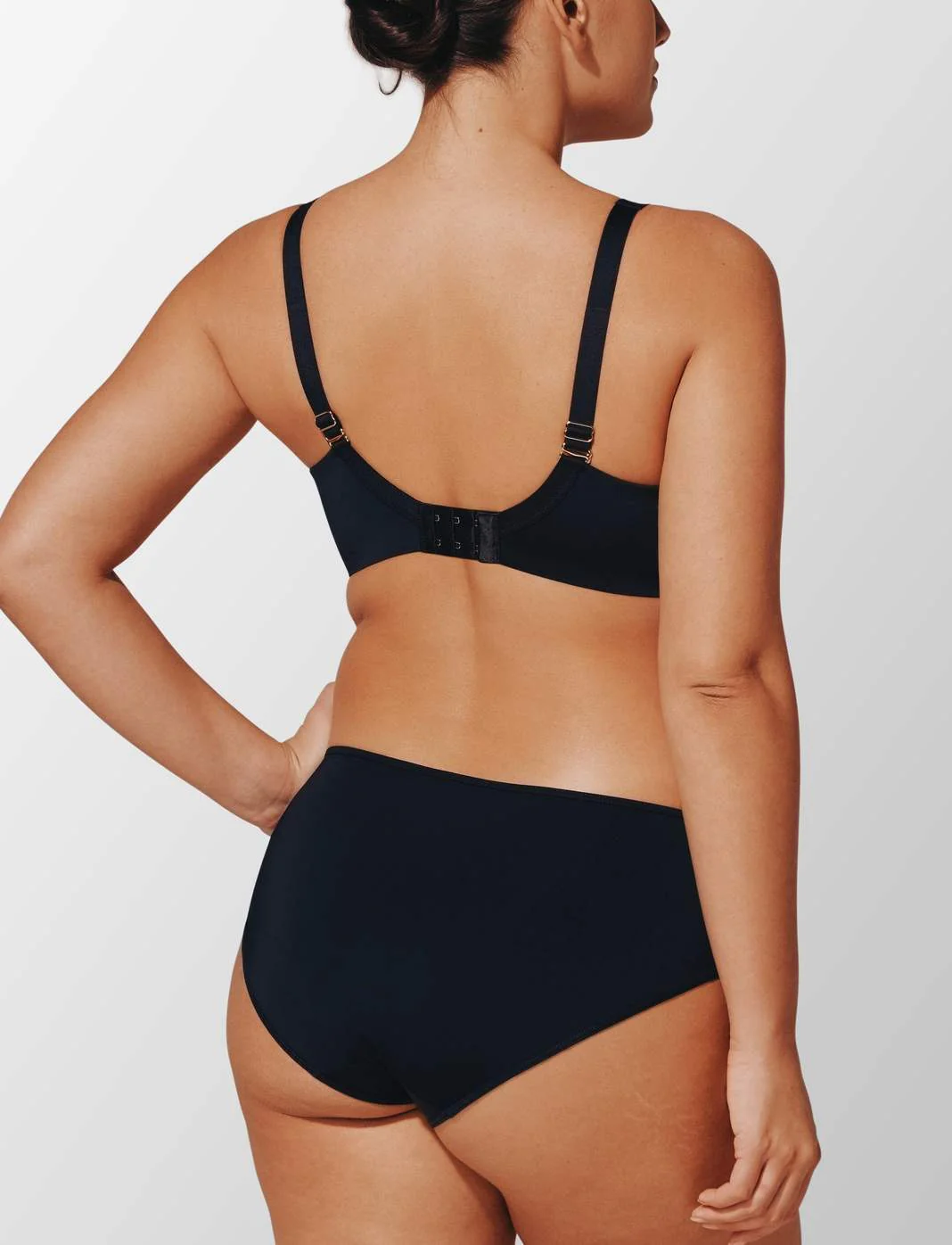24/7® Classic Unlined Minimizer Bra - Image 4