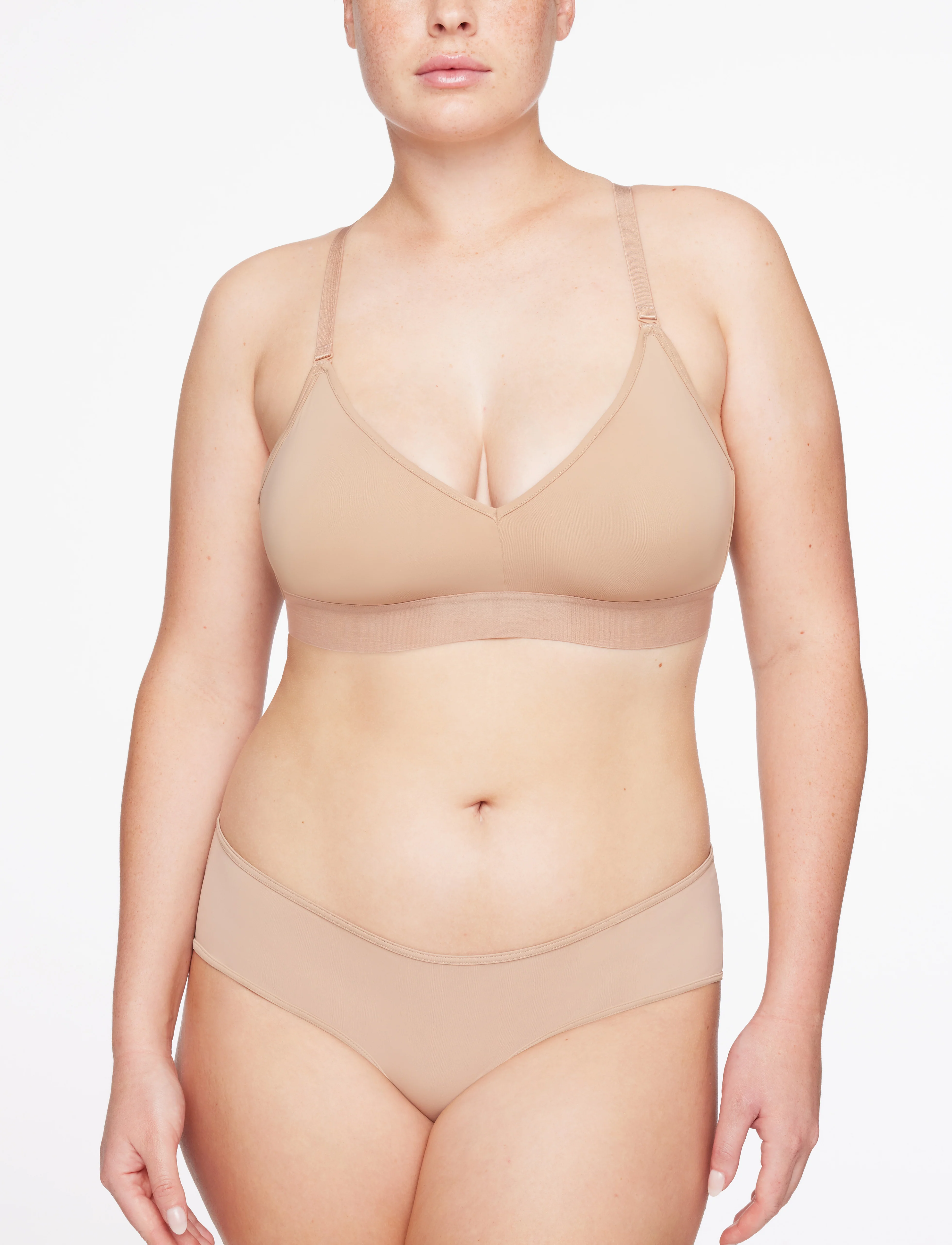24/7® Classic Wireless Bralette - Image 7