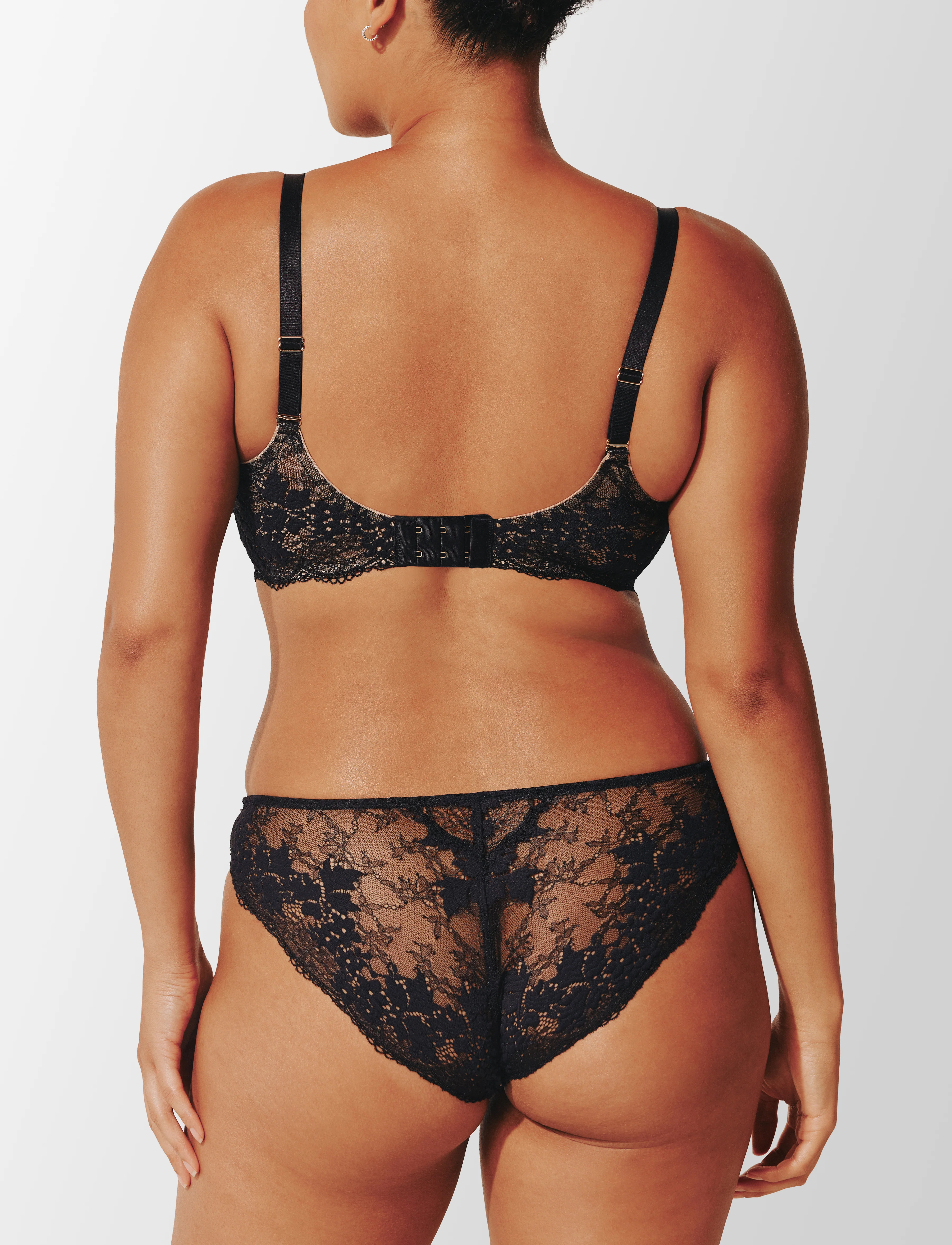 All Day Lace Wireless Bra - Image 4