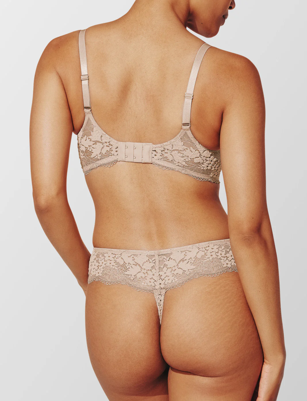 All Day Lace Wireless Bra - Image 4