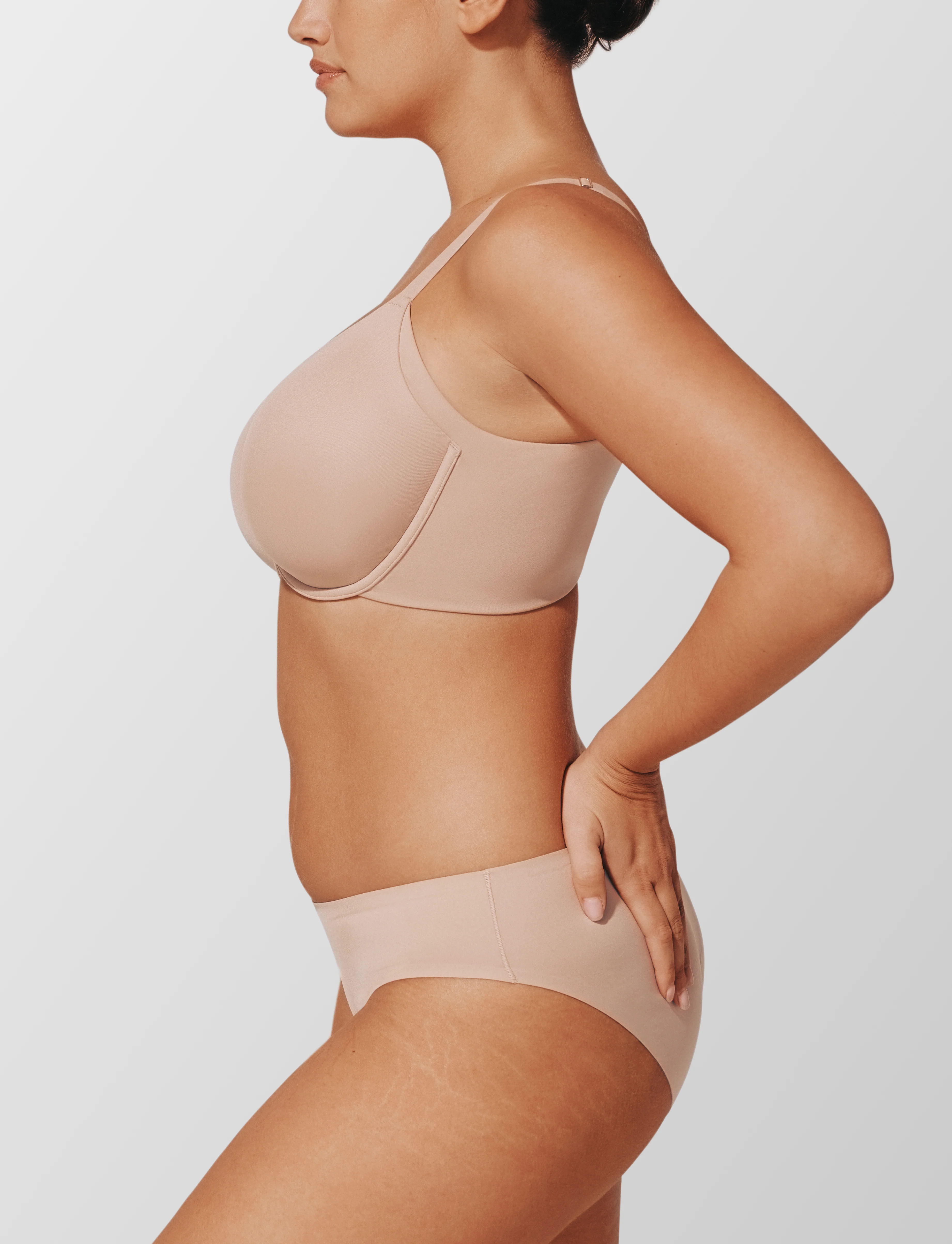 ComfortStretch Smoothing Full Coverage Bra - Image 3