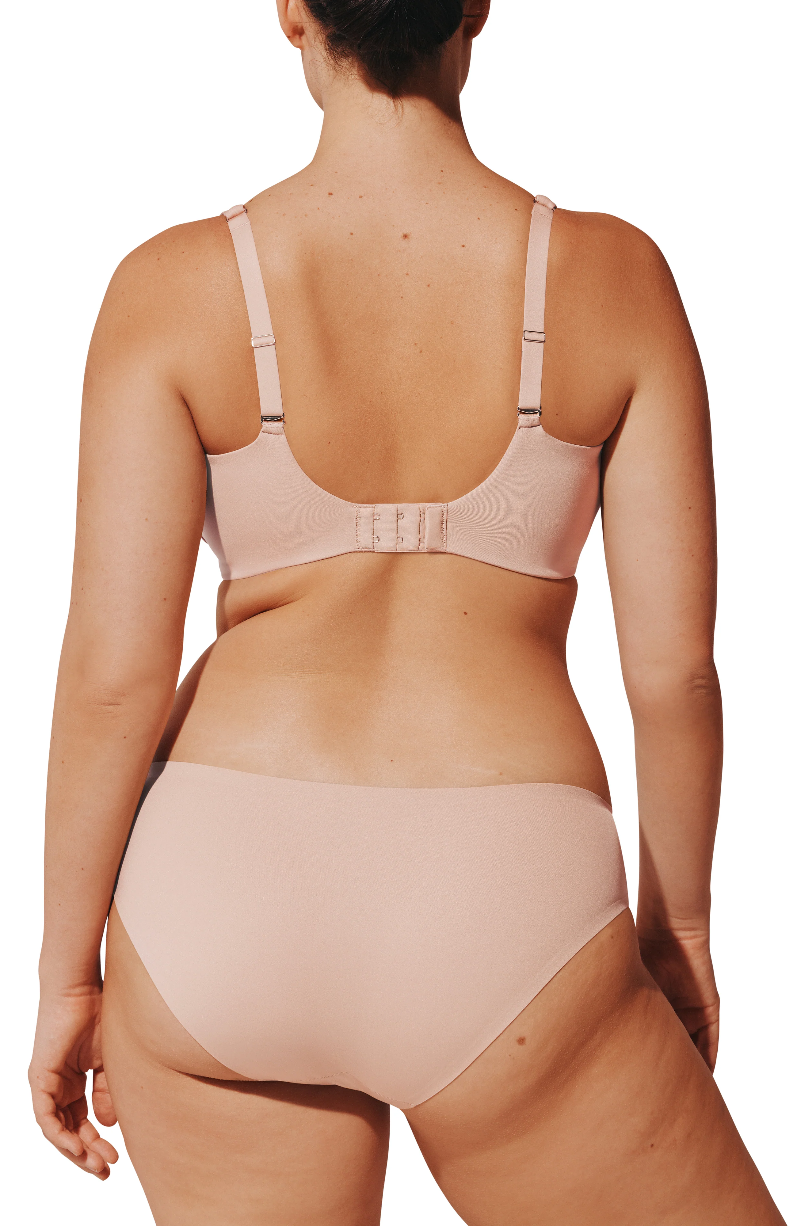 ComfortStretch Smoothing Wireless Bra - Image 4