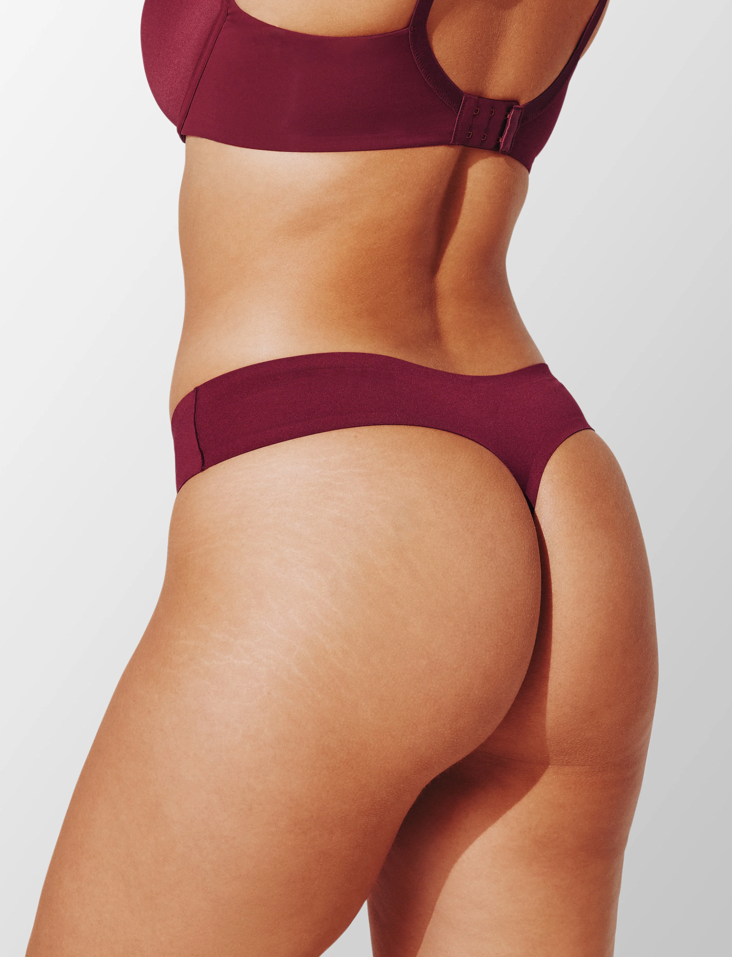 ComfortStretch Thong - Image 2
