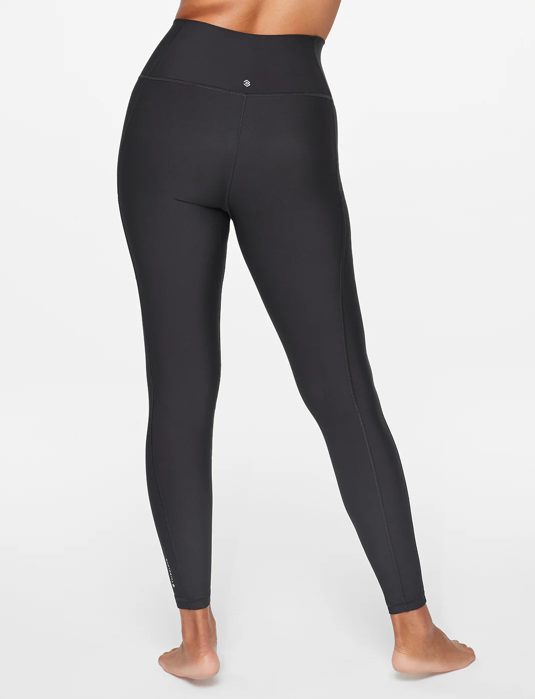 Kinetic Performance Pocket Legging - Image 4