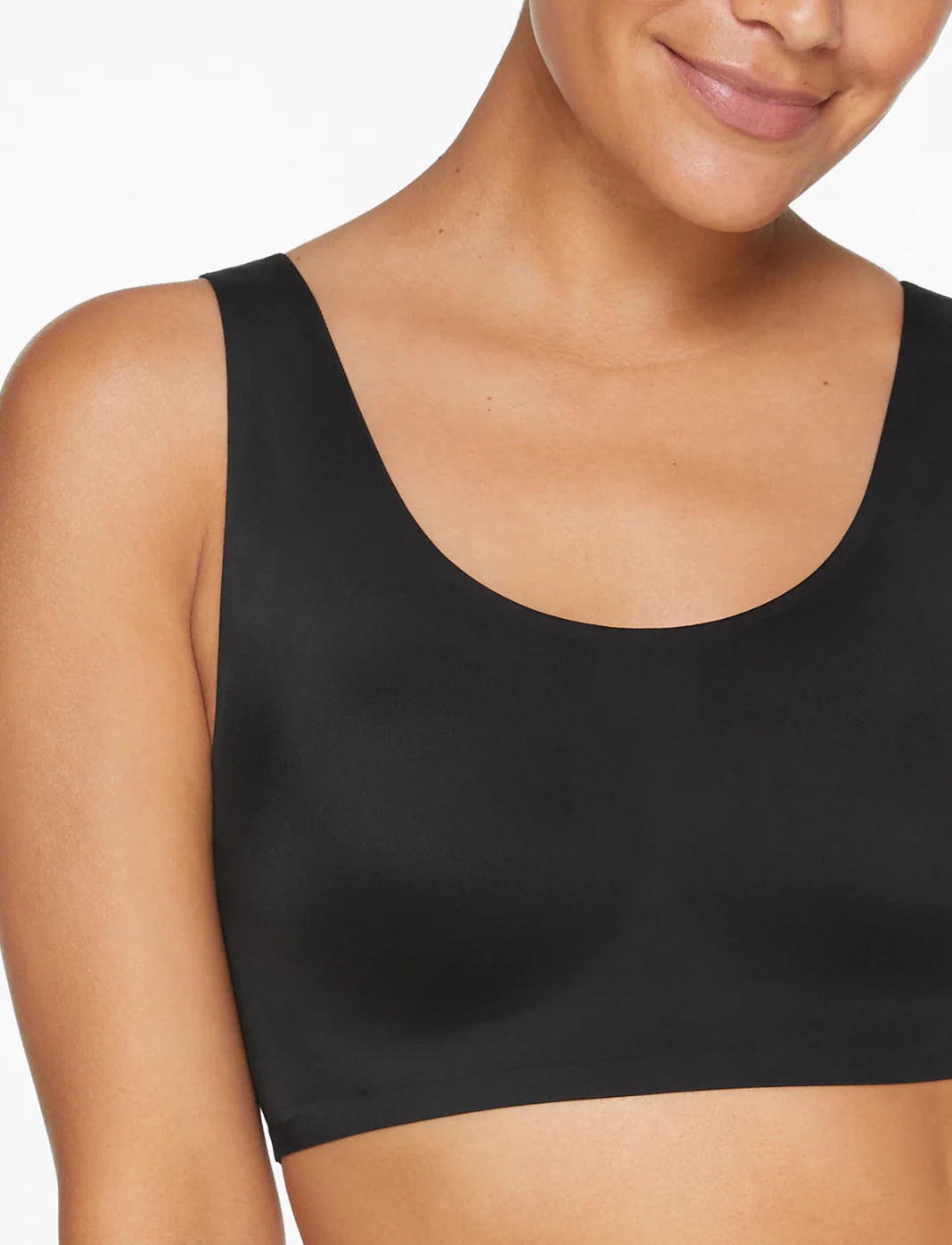 Smoothing Scoop Wireless Bra - Image 5