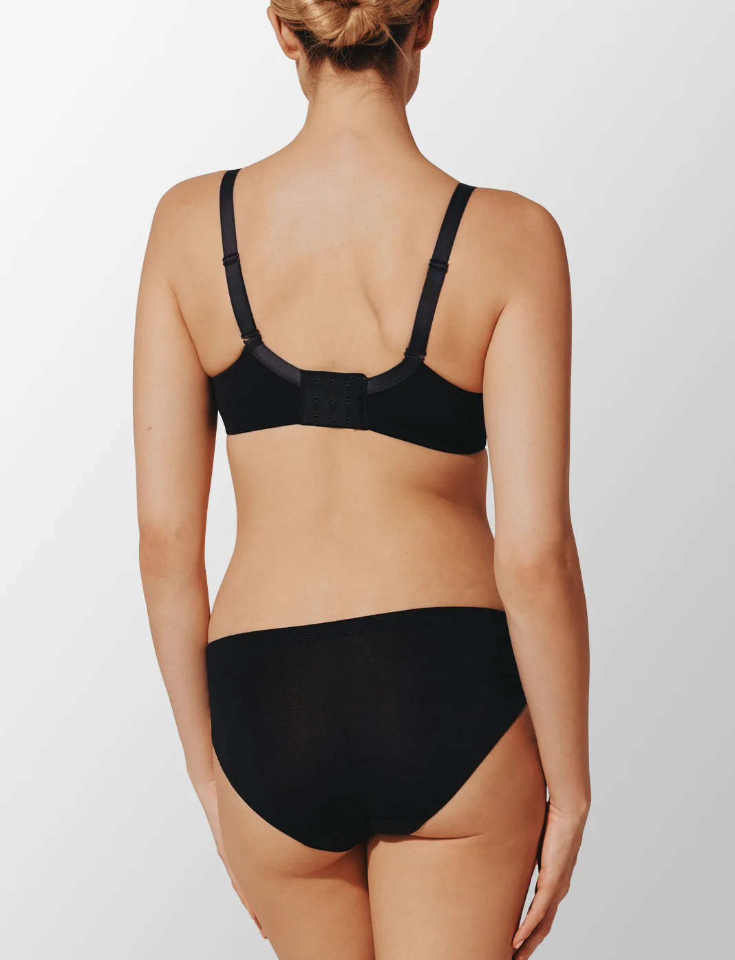 Thermoregulating TempSync™  T-Shirt Bra - Image 3