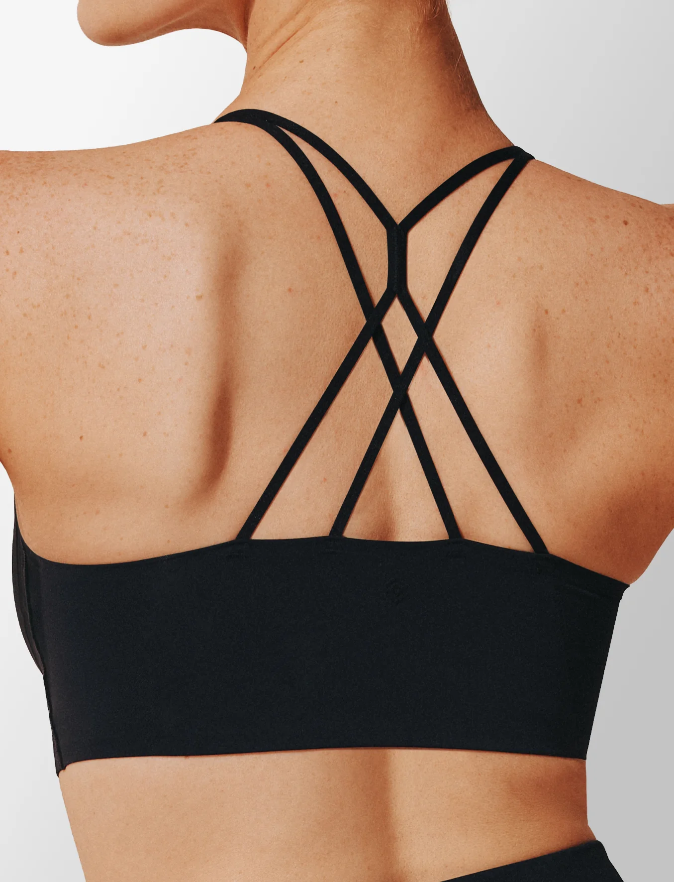 Thermoregulating TempSync™ Pullover Sports Bra - Image 5