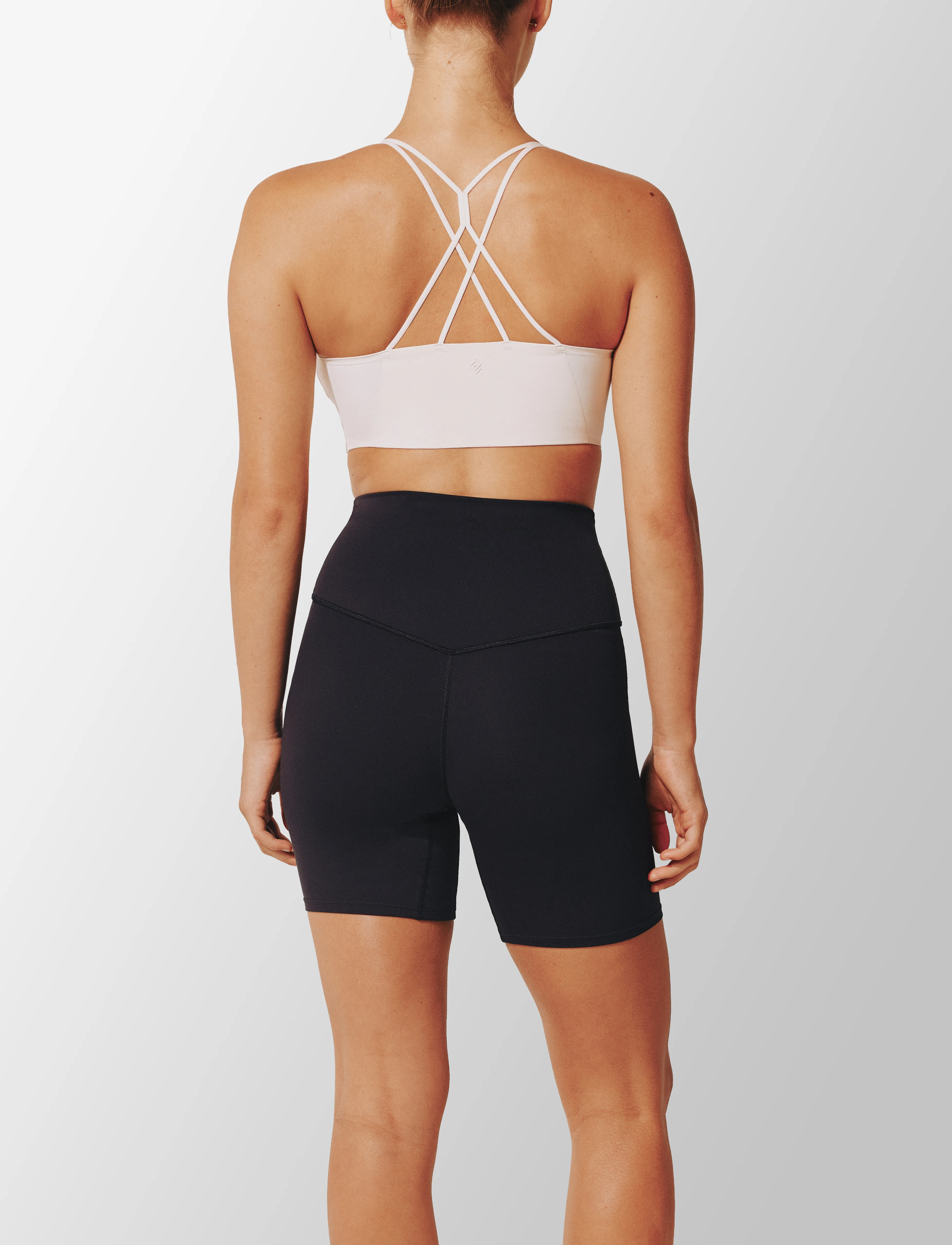 Thermoregulating TempSync™ Pullover Sports Bra - Image 4