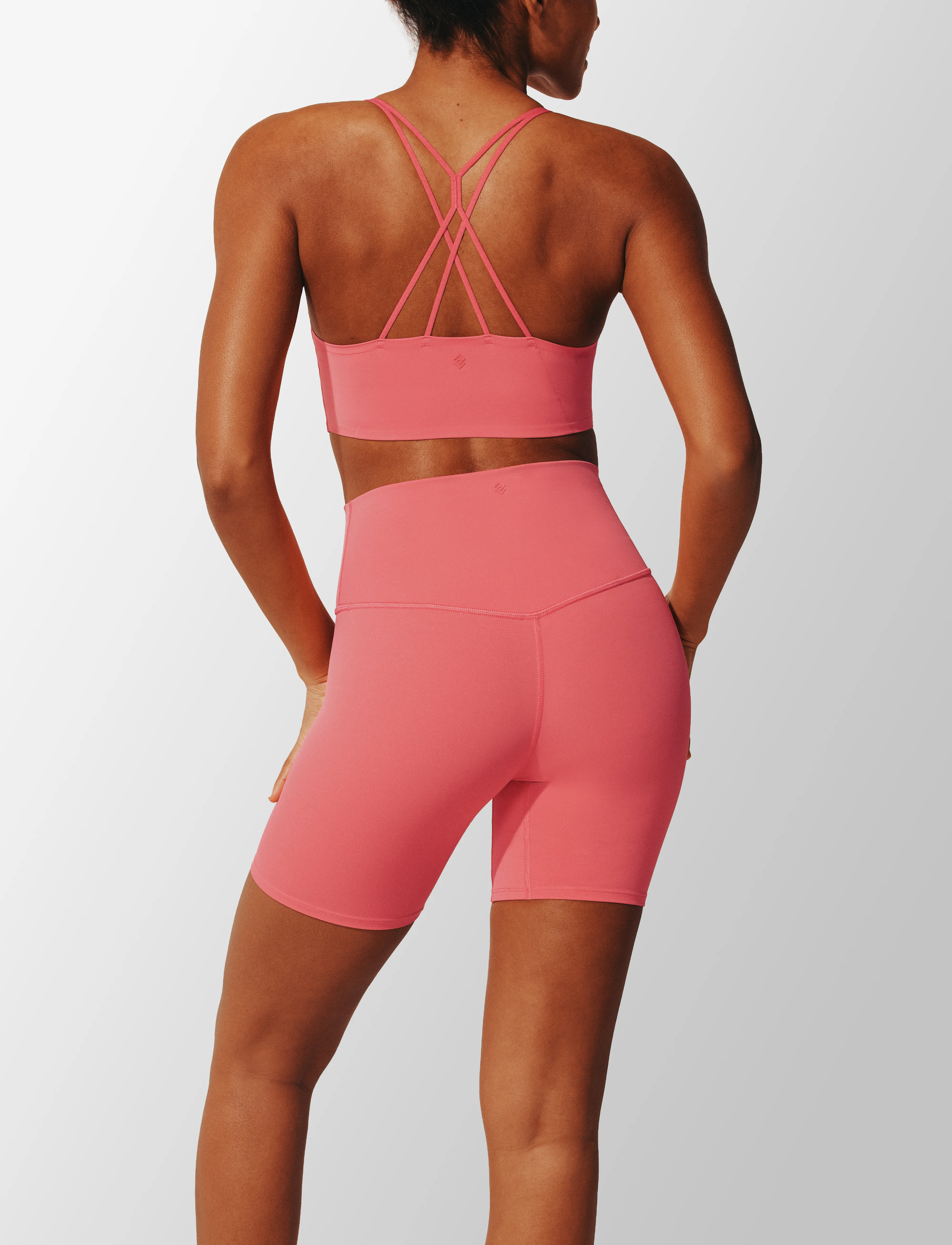 Thermoregulating TempSync™ Pullover Sports Bra - Image 4