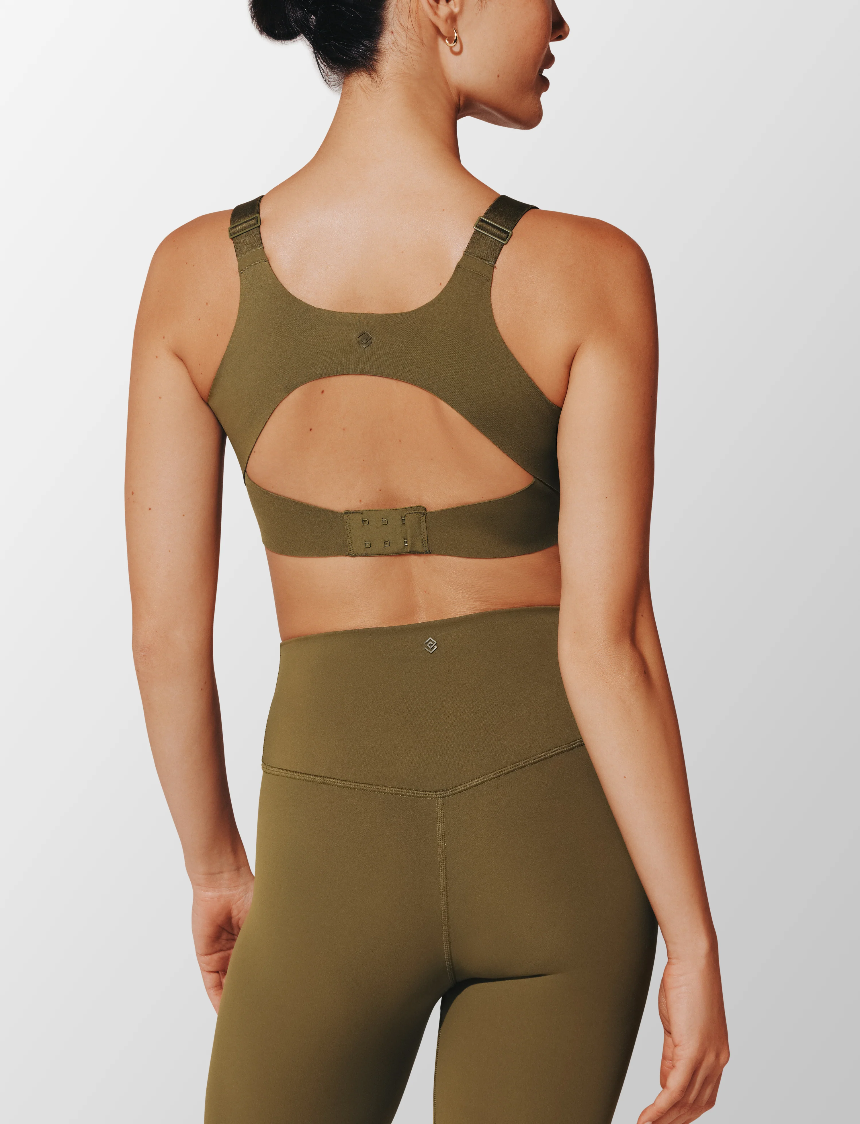 TempSync™ Adjustable Sports Bra - Image 4