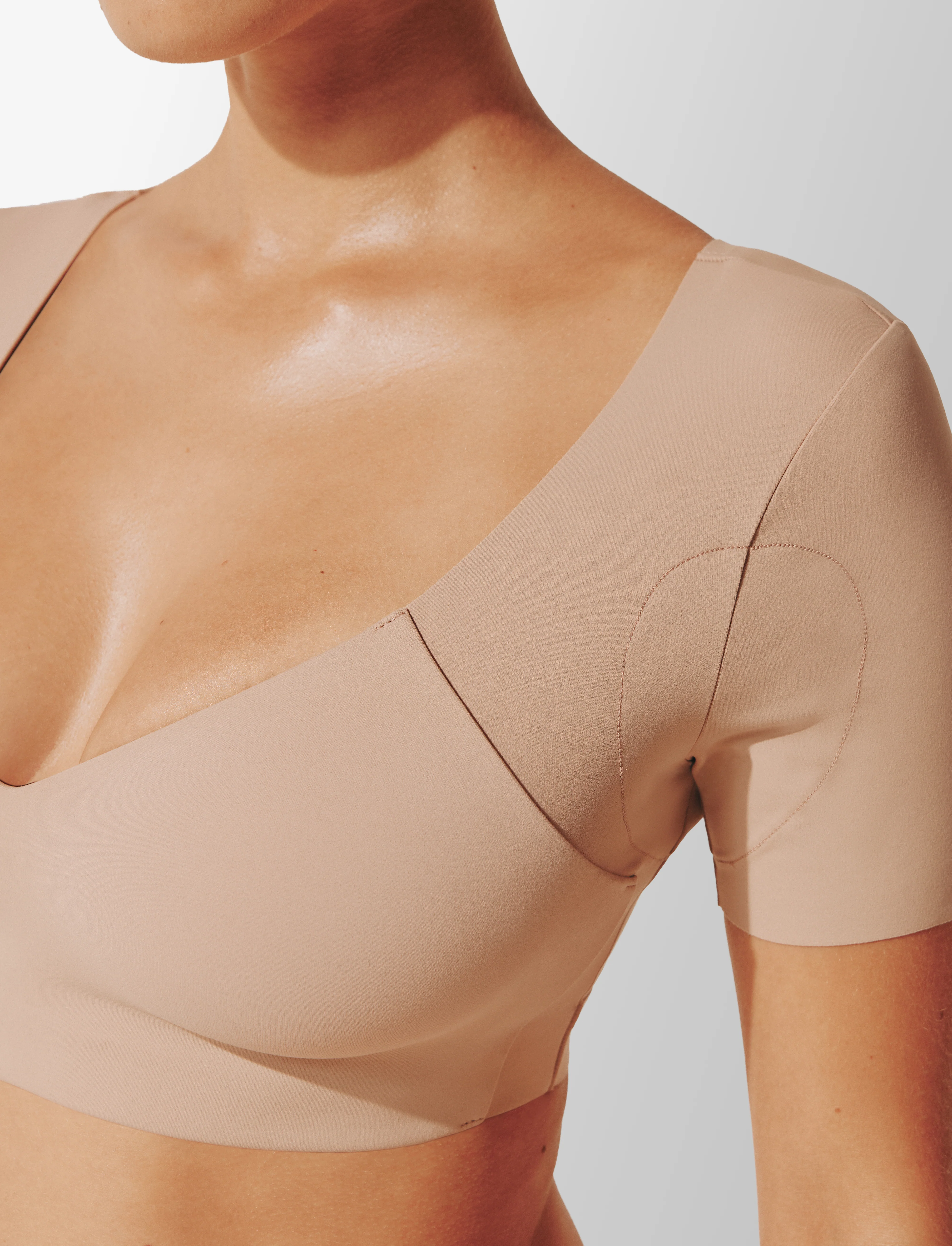 Thermoregulating TempSync™ Sweat Guard Wireless Bra - Image 5