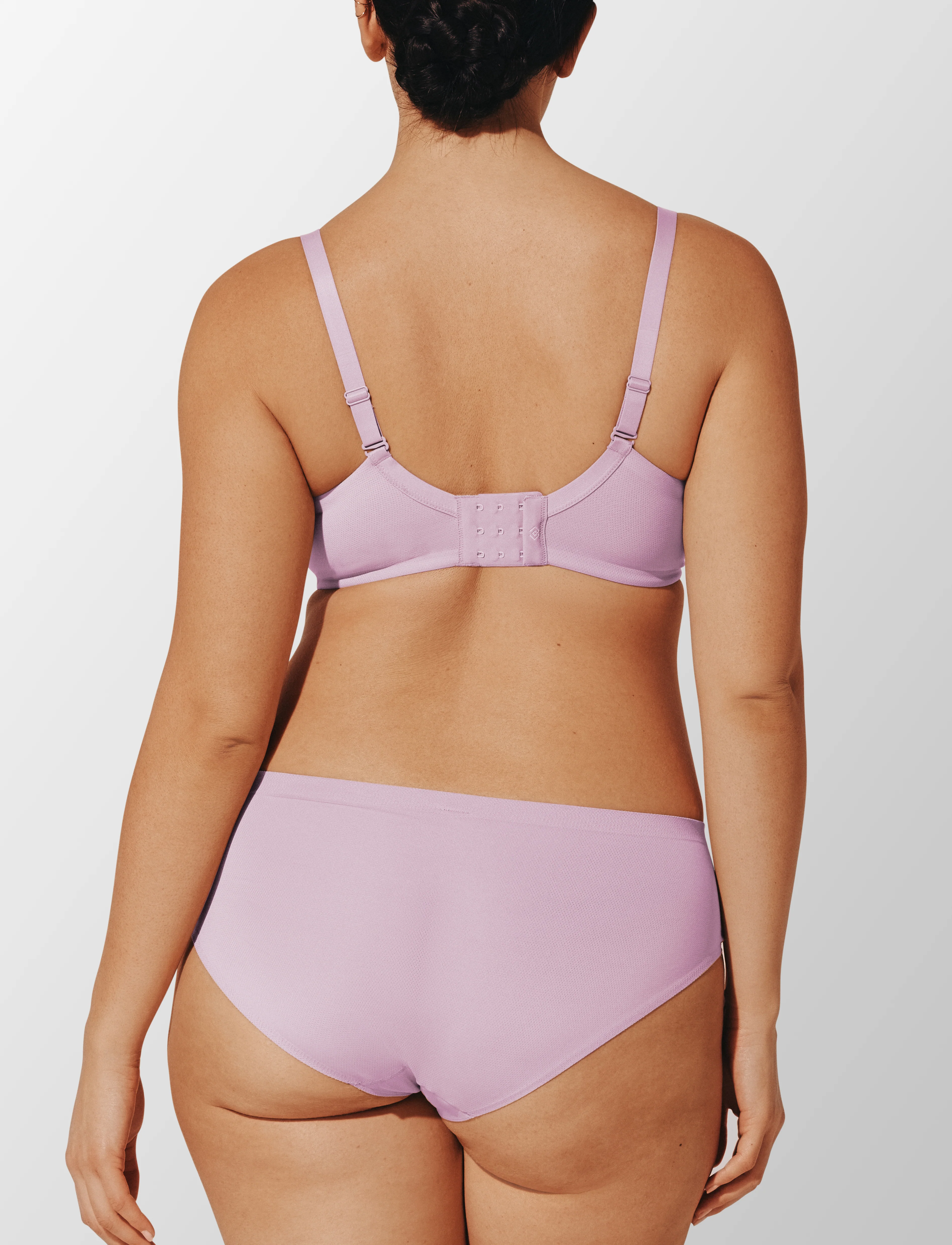 Thermoregulating TempSync™  T-Shirt Bra - Image 4