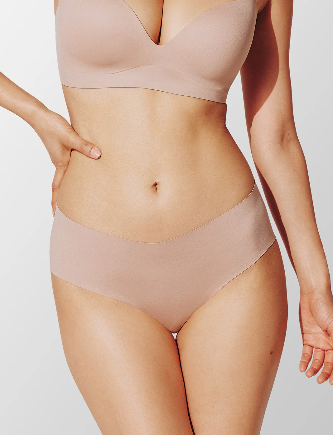 Zero Edge™  Invisible Cheeky - 3 Pack - Image 2